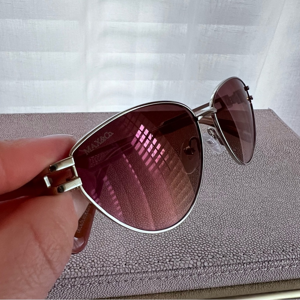 Max&Co Sunglasses Womens Pale Gold Triangular MO0089 32G 56/14/140 Brown Mirror
